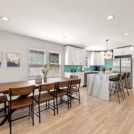 Large Modern Home Centrally Located With Hot Tub Atlanta Ngoại thất bức ảnh