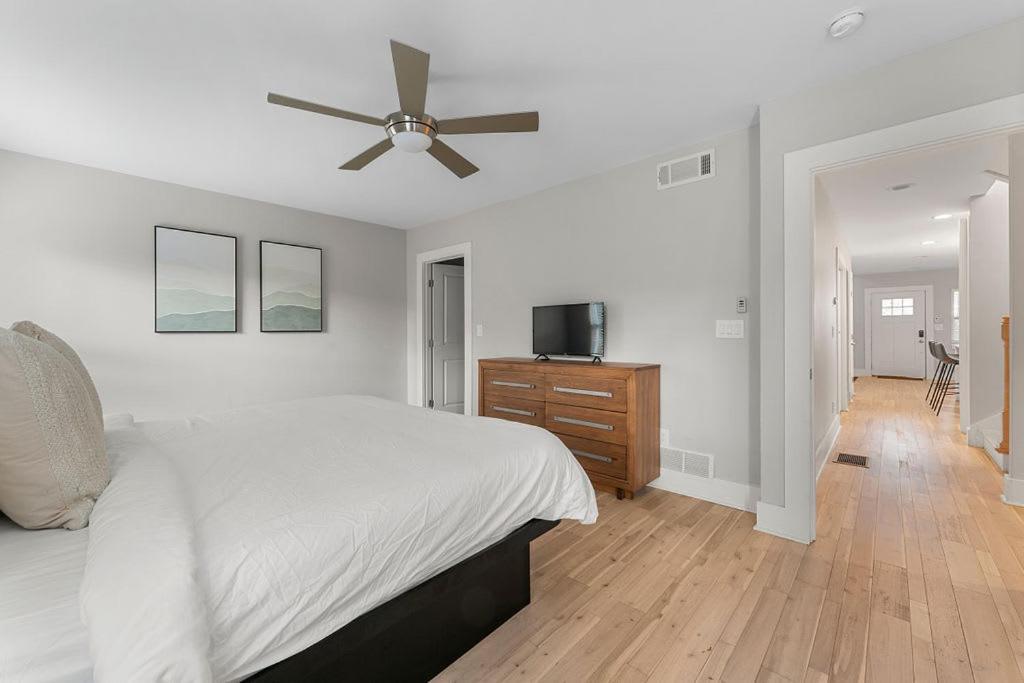 Large Modern Home Centrally Located With Hot Tub Atlanta Ngoại thất bức ảnh