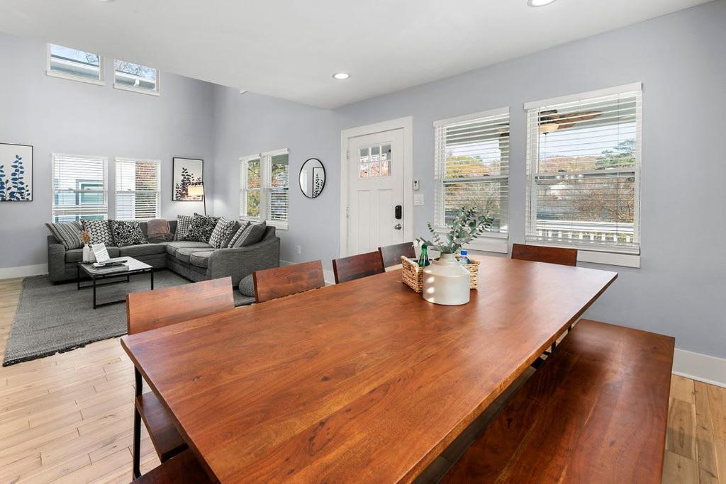 Large Modern Home Centrally Located With Hot Tub Atlanta Ngoại thất bức ảnh