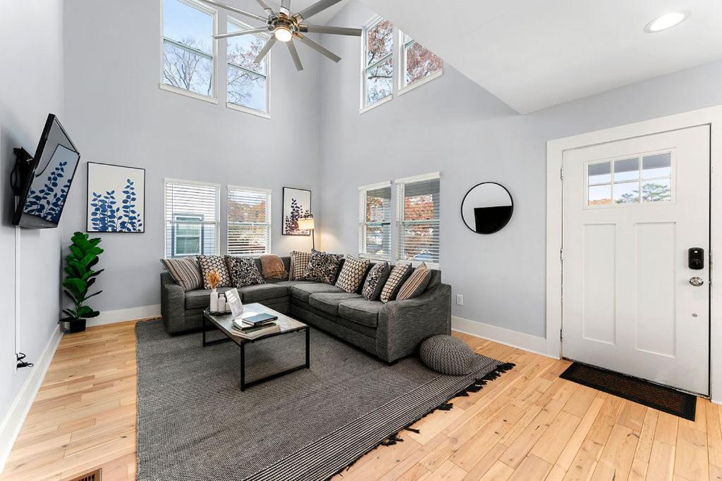 Large Modern Home Centrally Located With Hot Tub Atlanta Ngoại thất bức ảnh